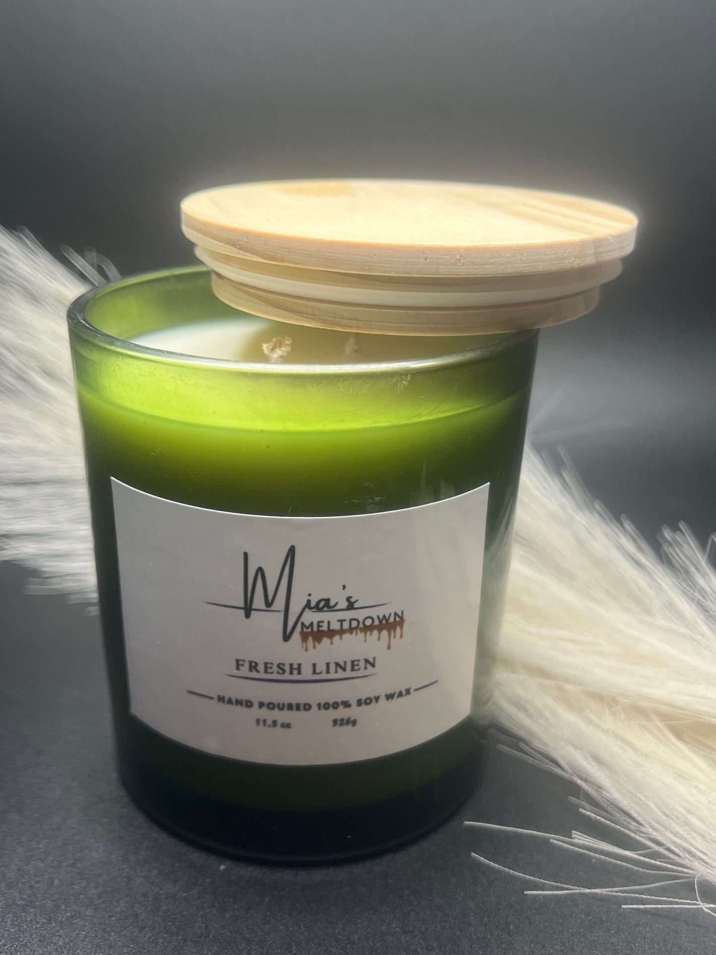 Fresh Linen Fragrance Soy Wax Candle, 11.5 oz Gr